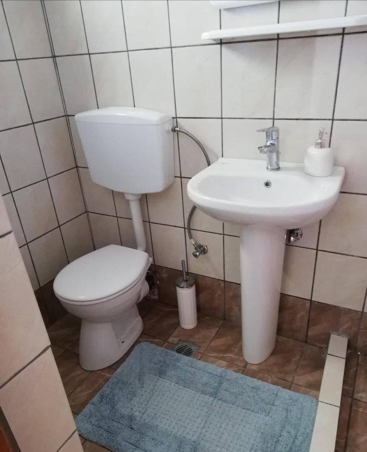 Hotel Apelati Keri Zewnętrze zdjęcie