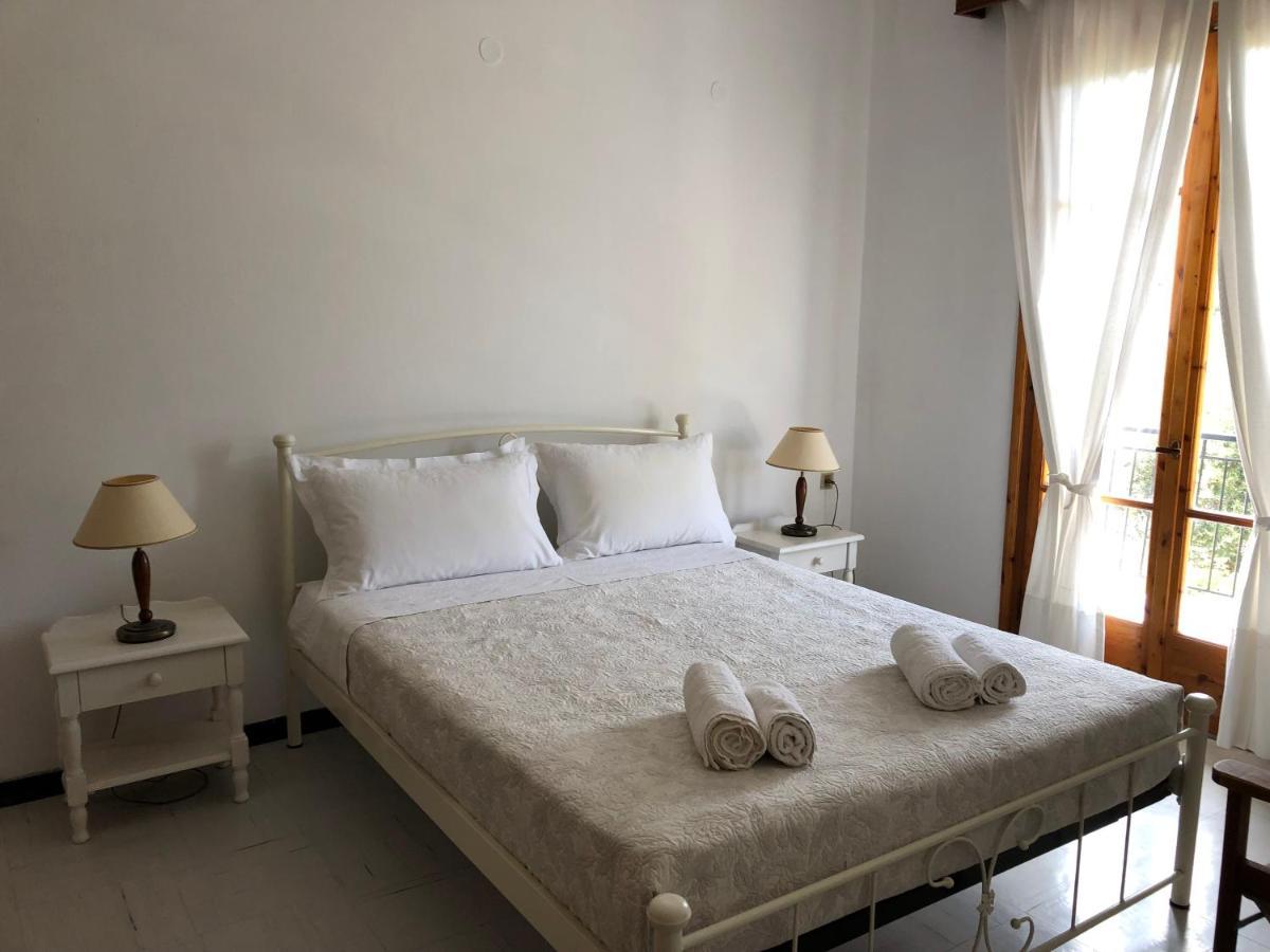 Hotel Apelati Keri Zewnętrze zdjęcie