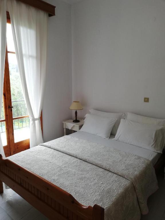 Hotel Apelati Keri Zewnętrze zdjęcie