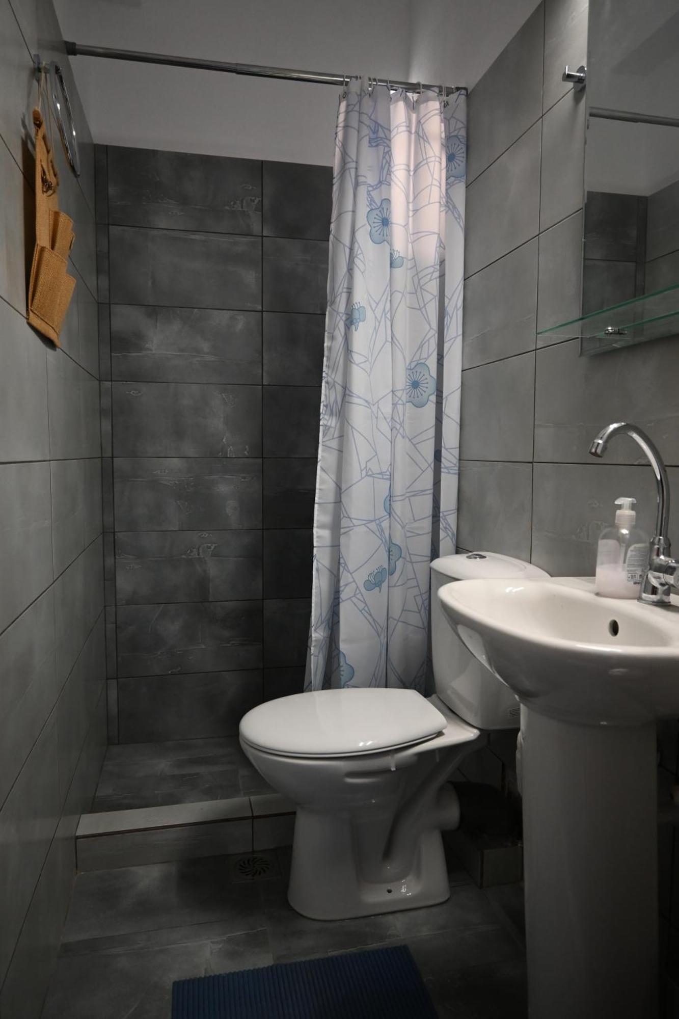 Hotel Apelati Keri Zewnętrze zdjęcie